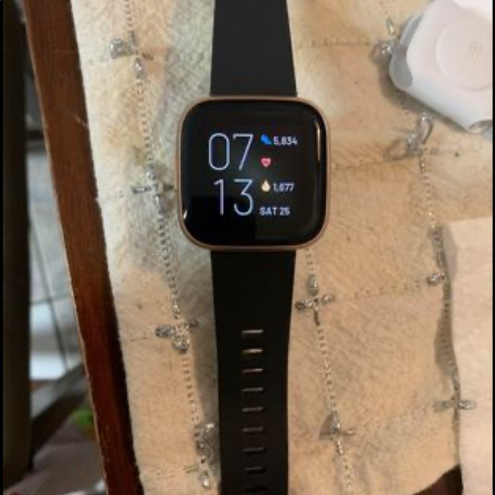 Fitbit Versa 2